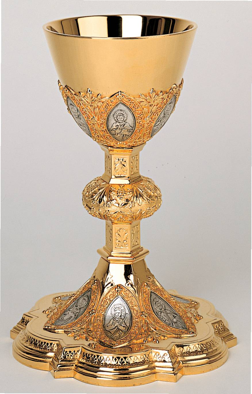 "The Apostles" Chalice & 6-1/4" Scale Paten with Ring