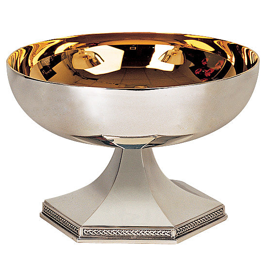 Elegant Gothic Open Ciborium