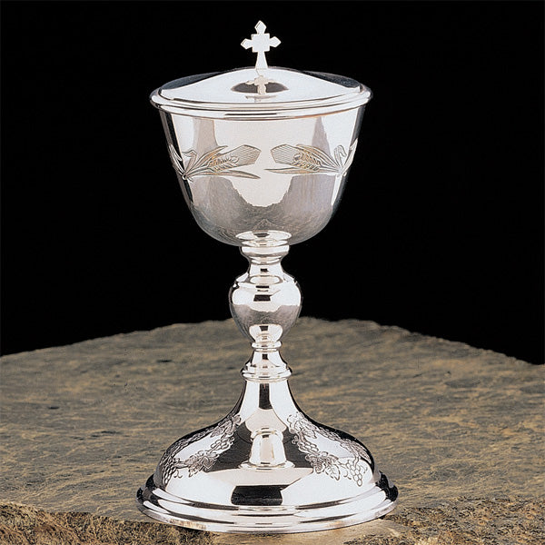 Engraved Wheat Motif Ciborium