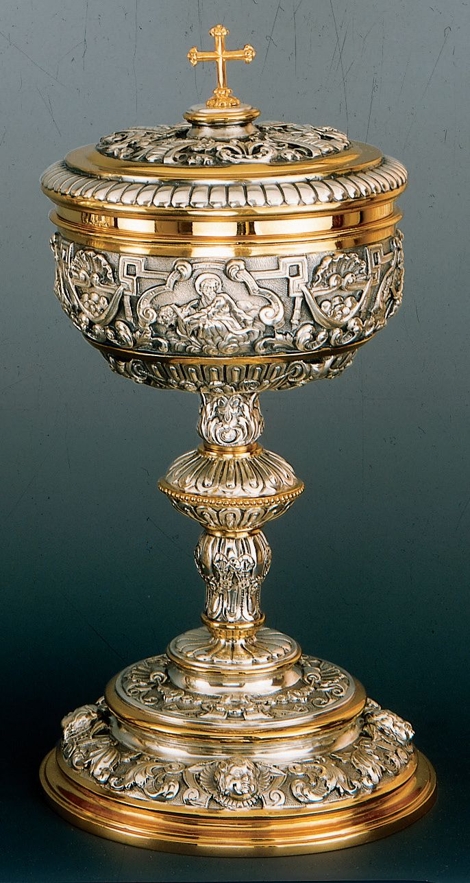 Baroque Two-Tone Ciborium