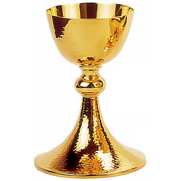 Calice martelé avec patène à écailles (21,6 cm H)