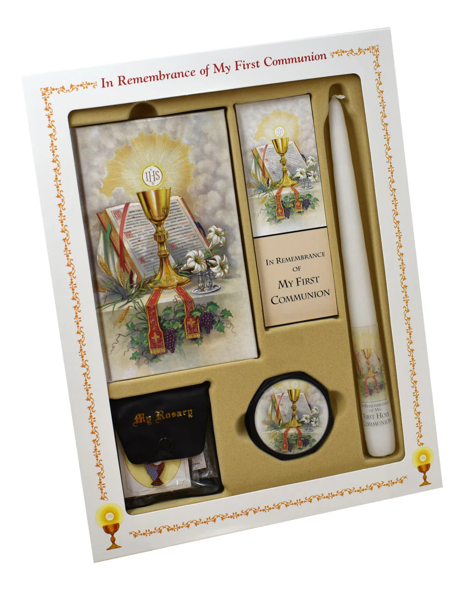 First Mass Book (Deluxe Gift Sets - Exclusive)