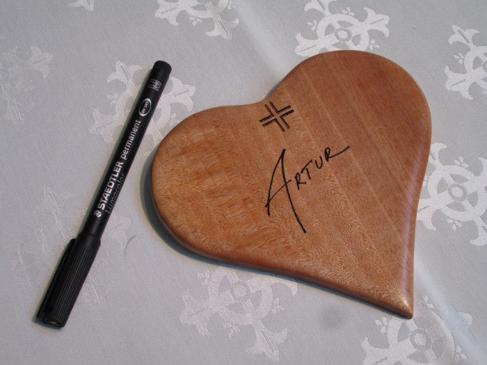 Slabbinck Wooden Heart Cross (5-33/64")